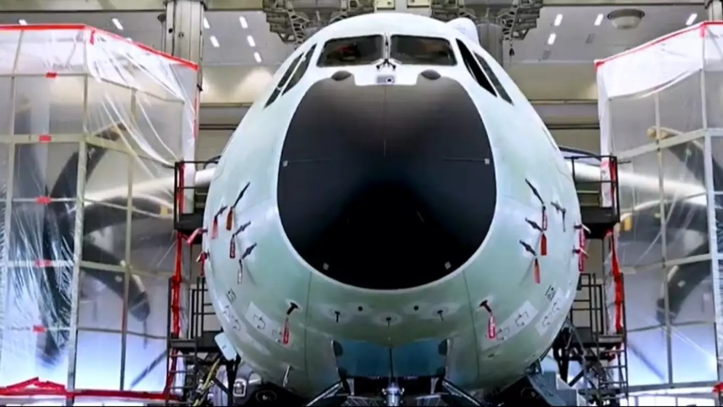 Airbus готовится отправить в Казахстан первый военный самолёт A400M