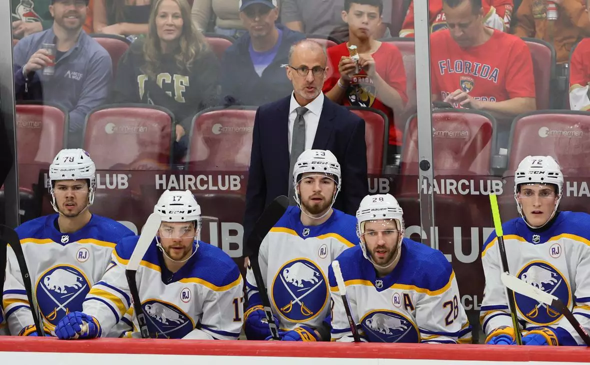Клуб НХЛ уволил главного тренера после провального сезона