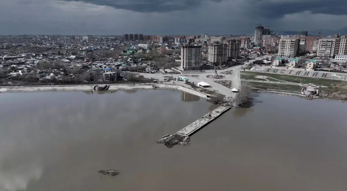Паводки в Казахстане: свыше 16 тысяч человек вернулись домой