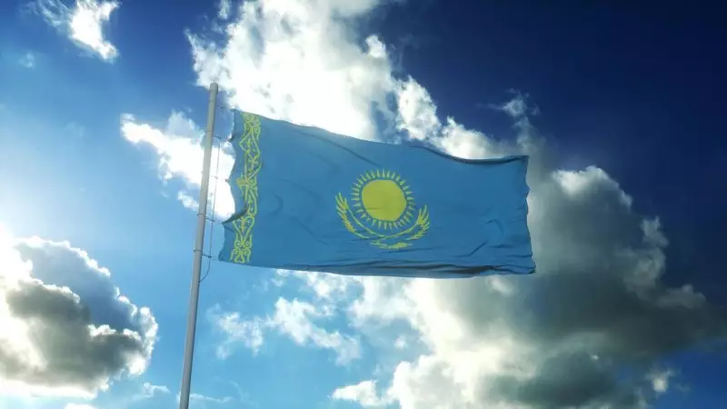 "Казахский - мамбетозный язык": слова алматинки шокировали Казнет