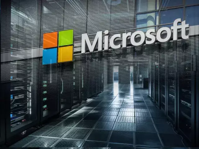 Microsoft инвестирует $1,5 млрд в ИИ-компанию из ОАЭ G42 