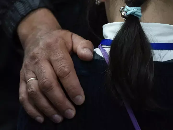 Многодетного отца обвиняют в изнасиловании ребенка в Мангистау
