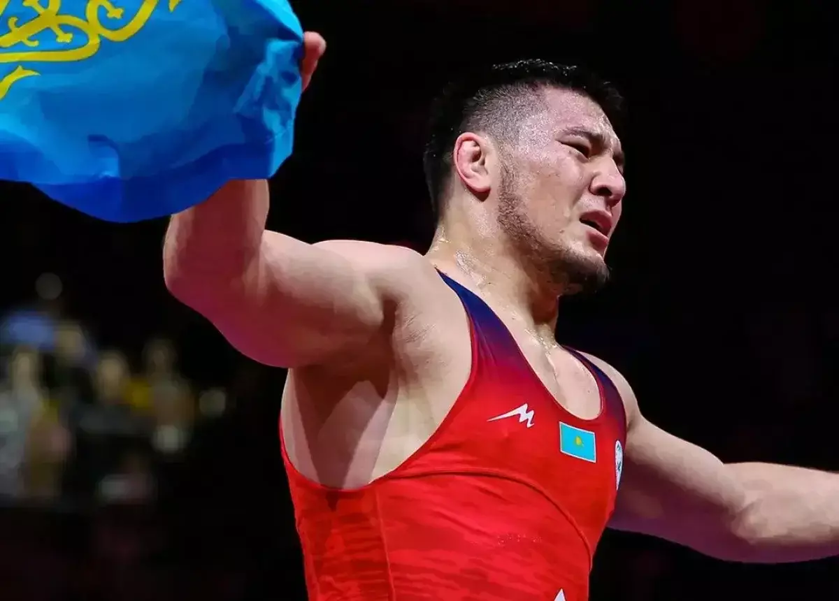 Борец из Казахстана возглавил мировой рейтинг