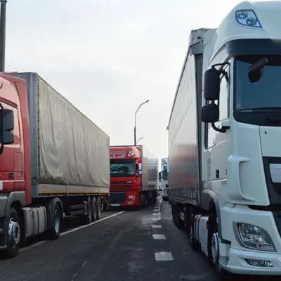 Свыше 400 грузовиков незаконно зарегистрировали в спецЦОНе г. Конаев