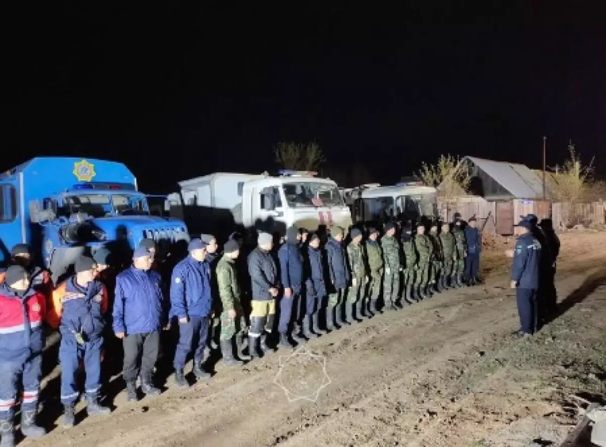 Паводки в Казахстане: ночью продолжалась эвакуация жителей двух областей
