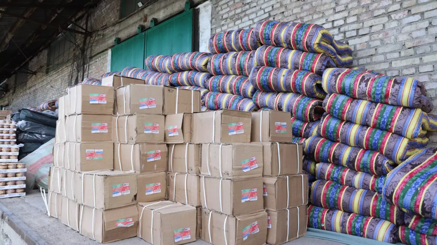 50 тонн гумпомощи получат казахстанские полицейские от кыргызстанских коллег