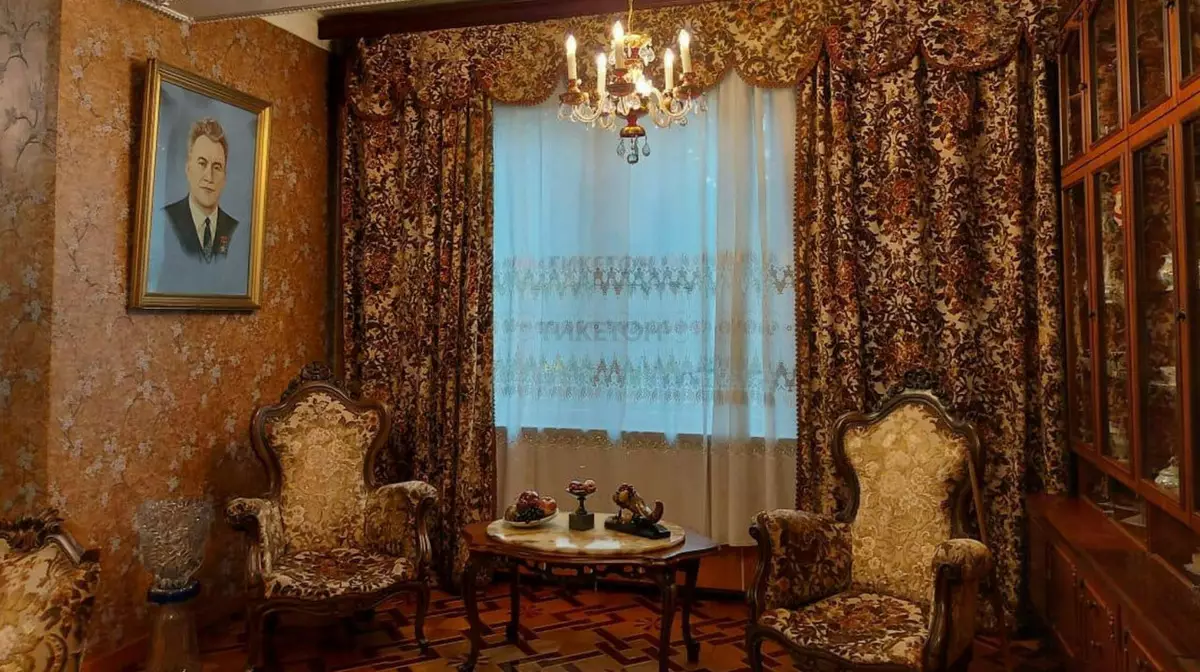 Квартиру-музей Кунаева выставили на продажу в Алматы