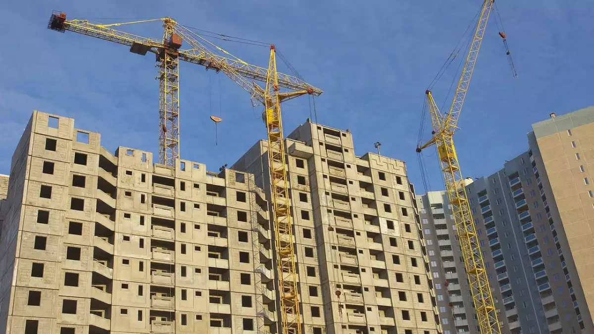 Бум жилищного строительства: ввод квартир в стране вырос почти на 60%