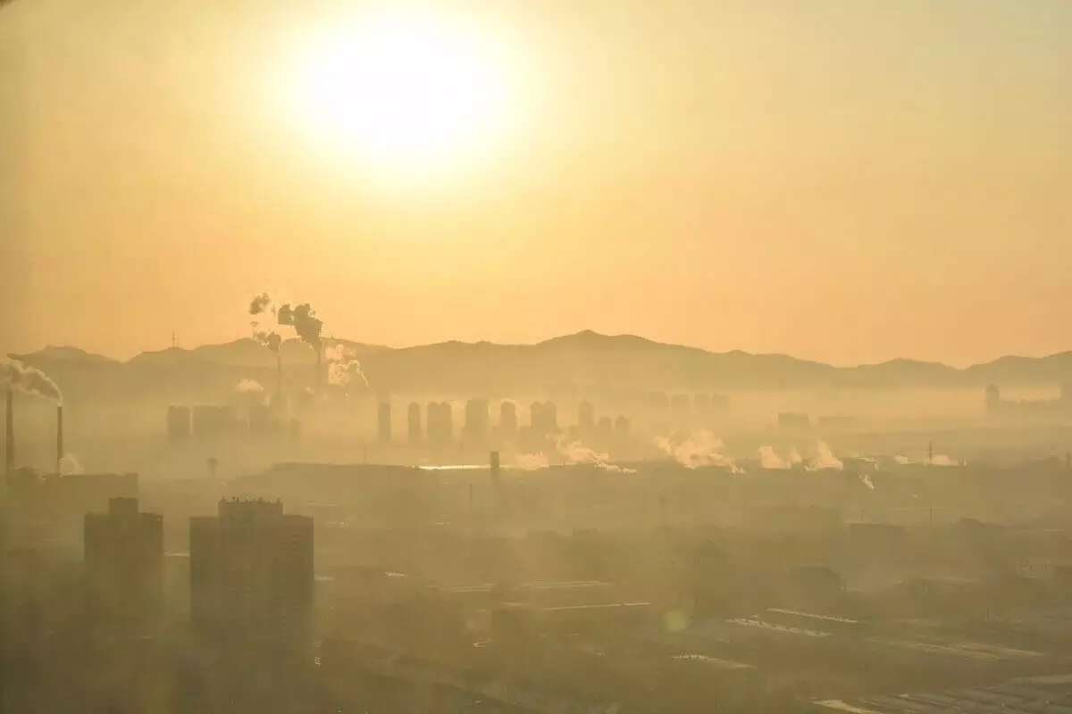 Загрязнение воздуха ожидается в семи городах Казахстана
