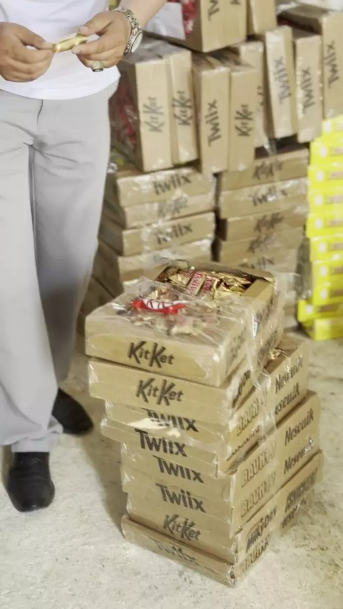 Тысячи контрафактных шоколадок подлежат уничтожению