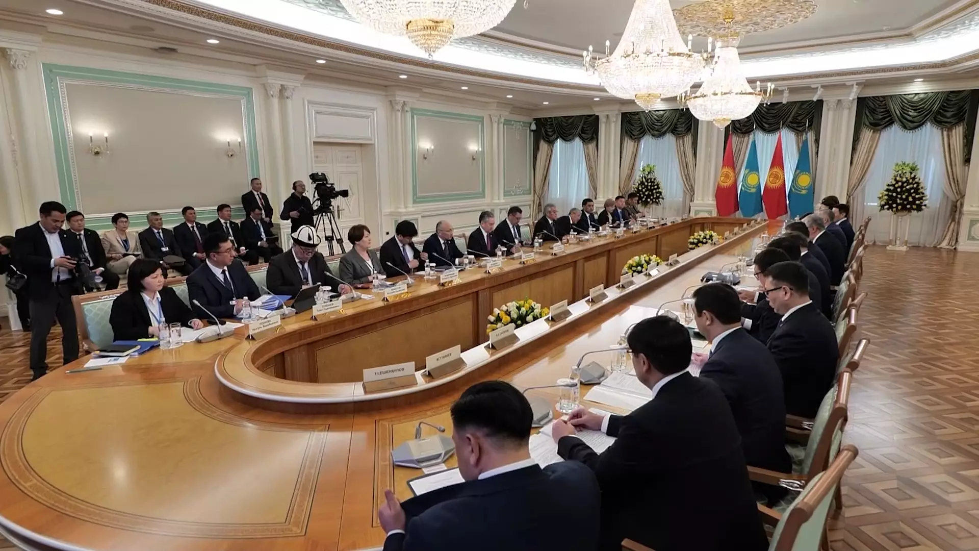 Казахстан и Кыргызстан поделились опытом в сфере цифровизации