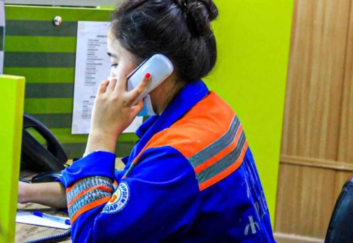 Роды на трассе по телефонной инструкции «скорой» принял житель Павлодарской области
