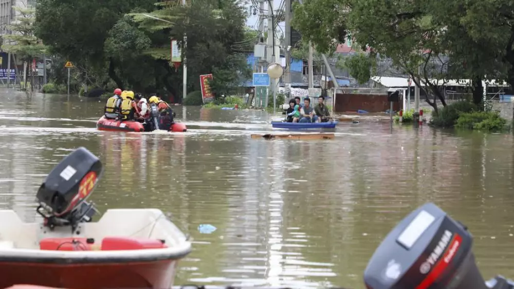 Раз в 50 лет: угроза мощного наводнения нависла над миллионами людей в Китае