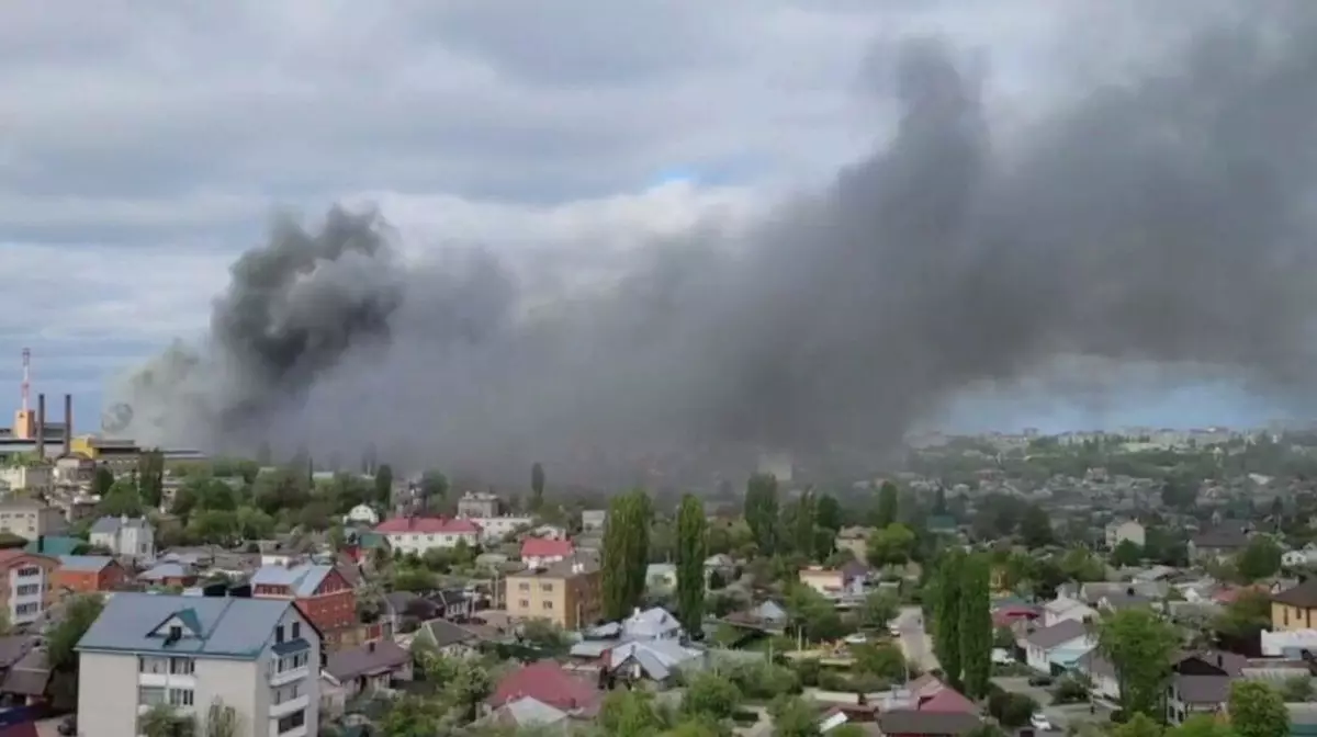 В Воронеже горит электромеханический завод «ЭЛМАШ»