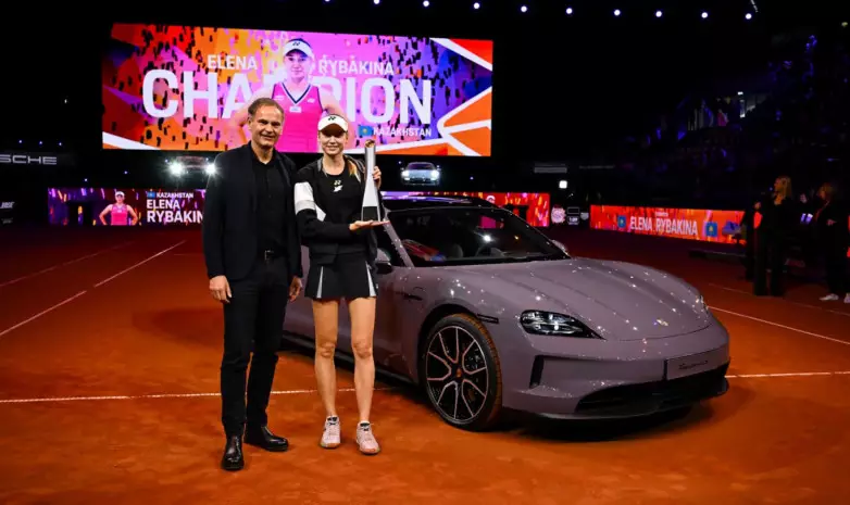 Елена Рыбакина поделилась планами на выигранный Porsche