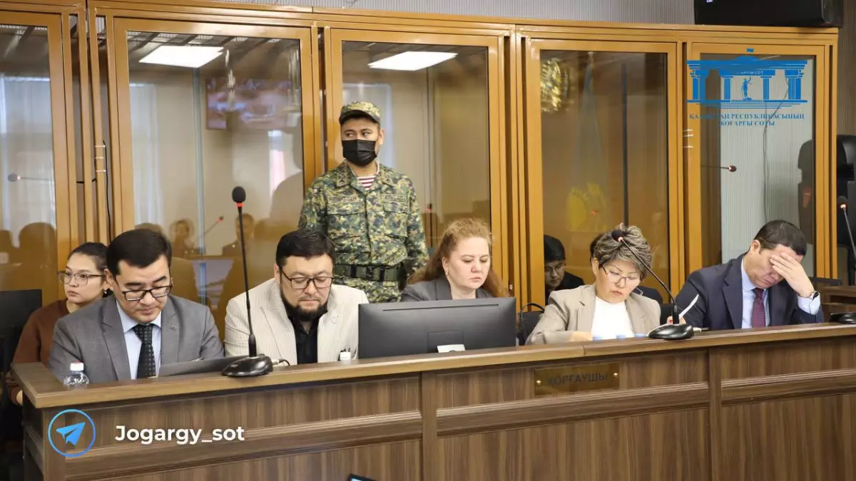 Все передвижения Нукеновой на междугороднем такси озвучили в суде над Бишимбаевым