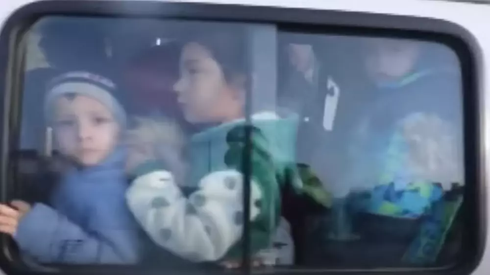 В Узбекистане на микроавтобусе Damas одновременно перевезли 25 детей