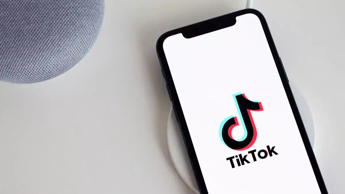 Мининформ рассматривает возможность запрета TikTok в Казахстане