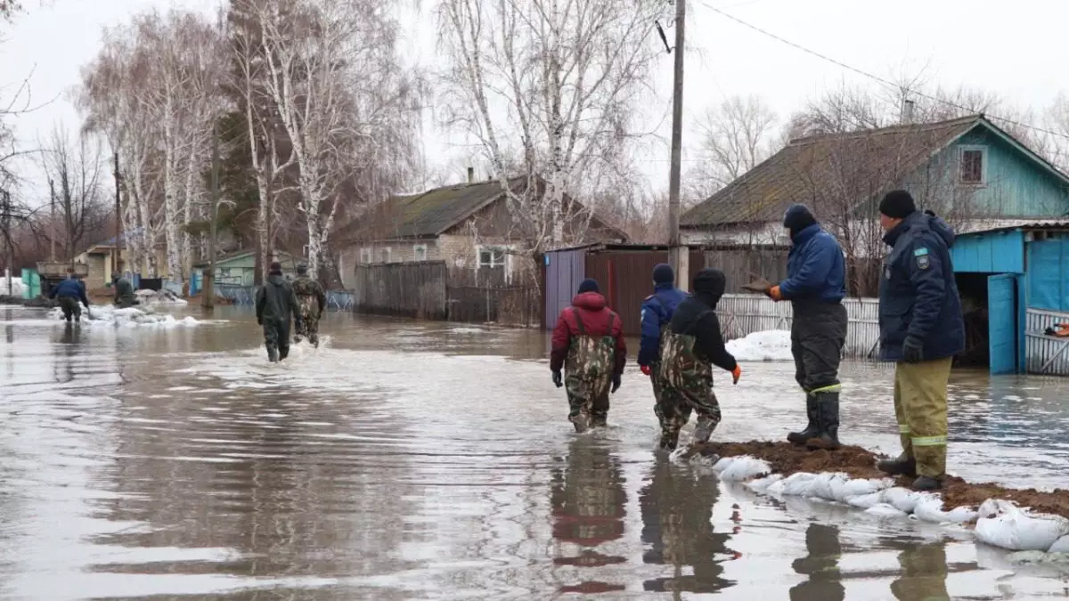 С проблемами при распределении помощи столкнулись пострадавшие от паводков казахстанцы