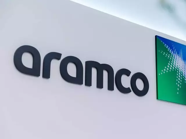 Saudi Aramco ведет переговоры о покупке 10% китайской Hengli Petrochemical
