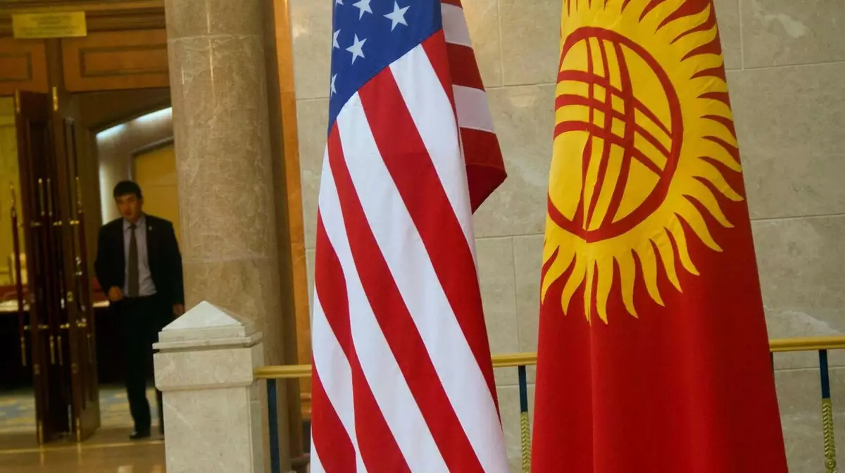 Представитель Госдепа США посетил Кыргызстан