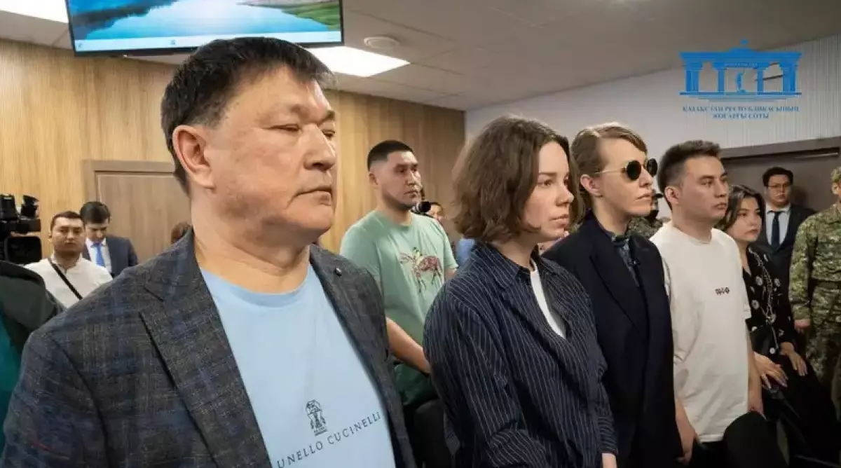 Собчак пояснила свое появление на суде Бишимбаева: Мы ни с кем не связаны