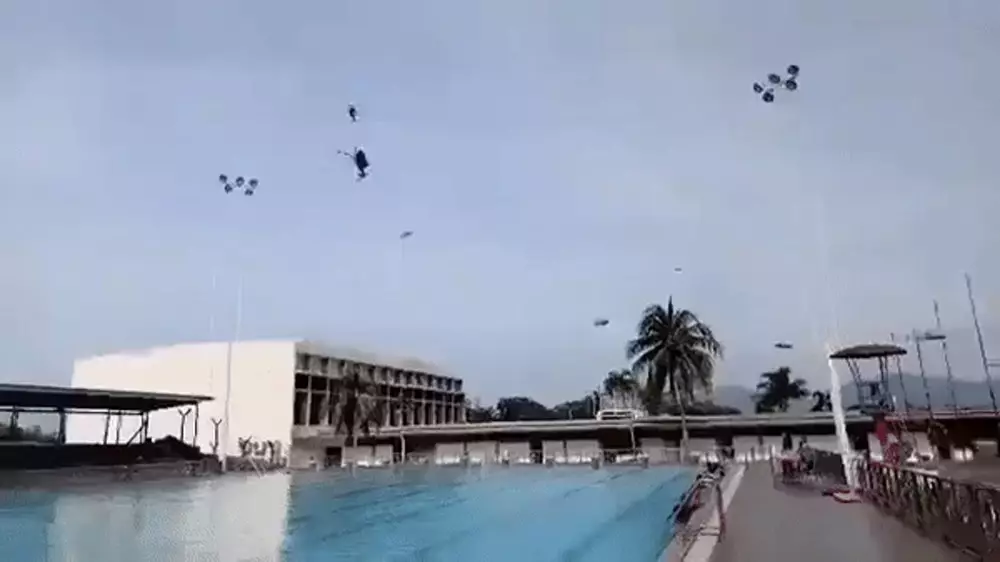 Крушение вертолетов попало на видео в Малайзии