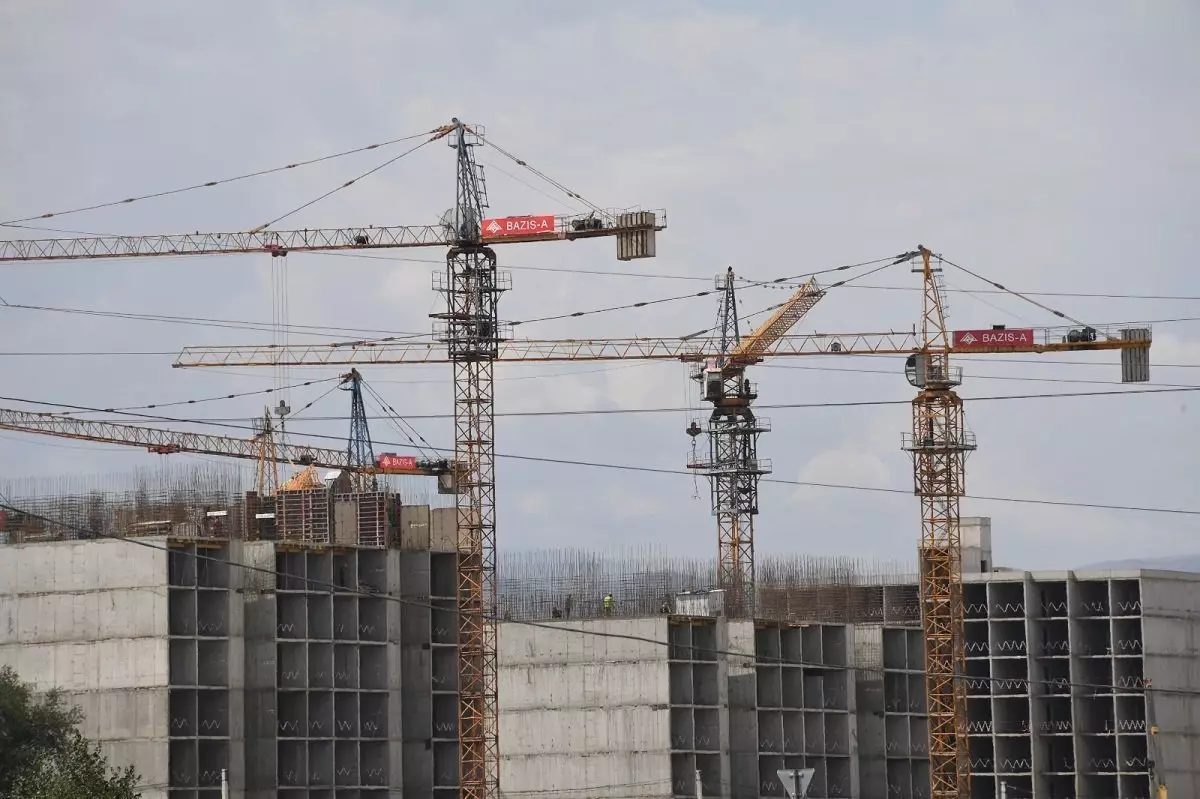 340 жилых комплексов строятся без разрешительной документации в Казахстане