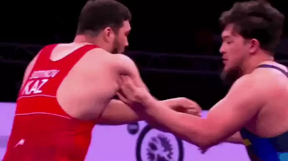Казахстанский борец получил лицензию на Олимпиаду из-за "шапалака"