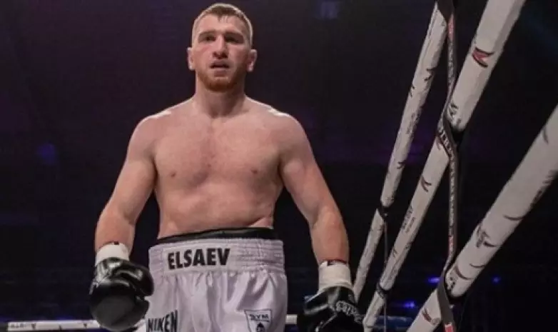 После тяжелого нокаута непобежденного российского боксера, автора сенсации избили в ринге