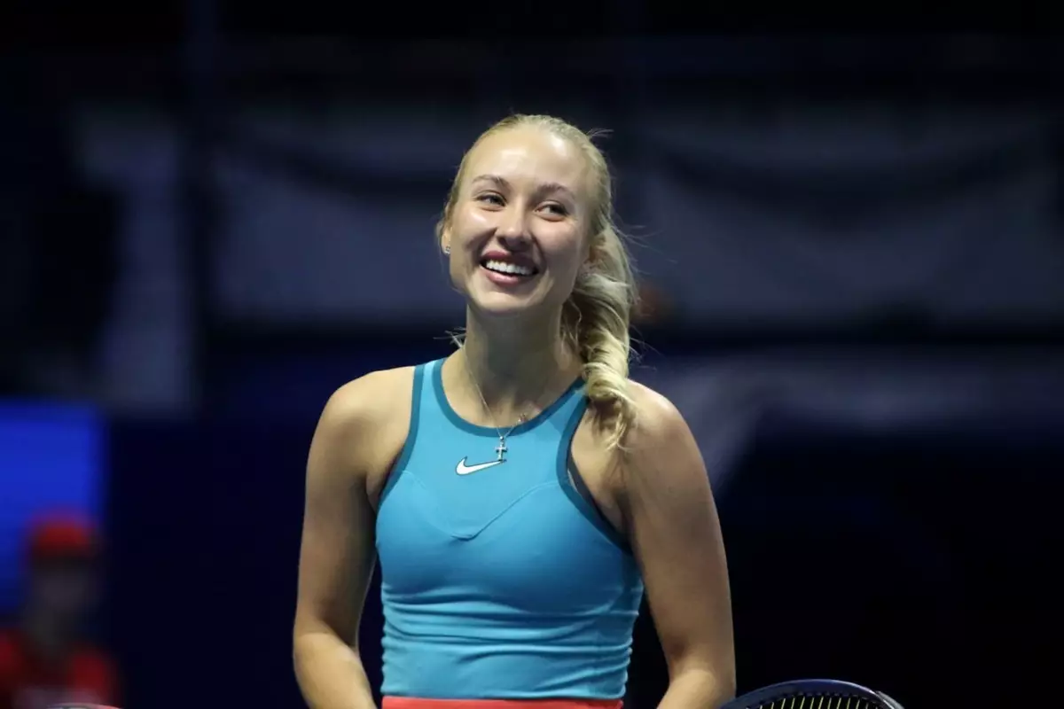 Потапова победила Шнайдер на турнире в Мадриде