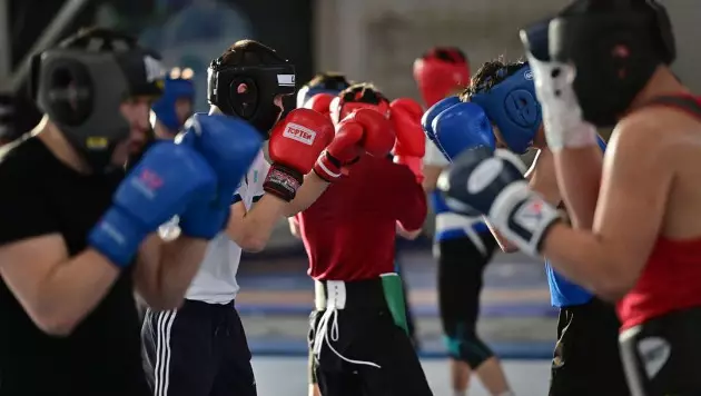 Казахстан объявил состав на домашний чемпионат Азии по боксу