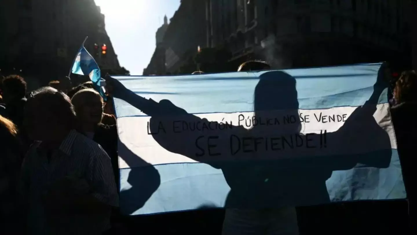 В Аргентине вновь вспыхнули протесты против президента Хавьера Милея