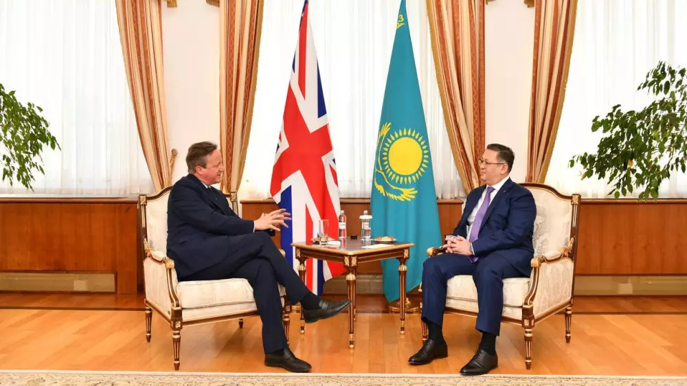 Серьезный момент в наших отношениях - Дэвид Кэмерон о визите в Казахстан