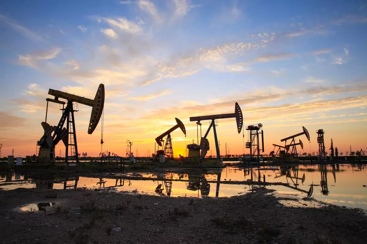Казахстан обязуется компенсировать превышение добычи нефти в рамках ОПЕК+