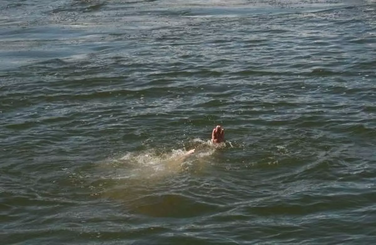 В реке в Шымкенте нашли тело мужчины