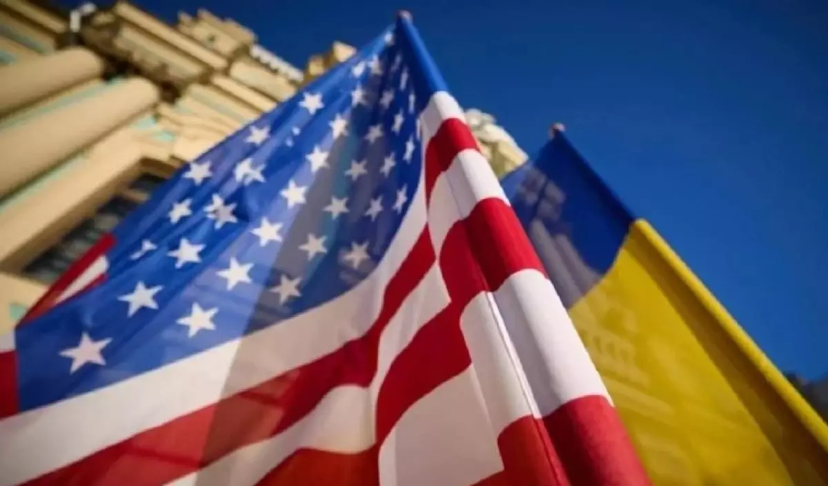 АҚШ-тың Украинаға алғашқы көмек пакеті: 1 млрд долларға қандай қару-жарақ кіреді?
