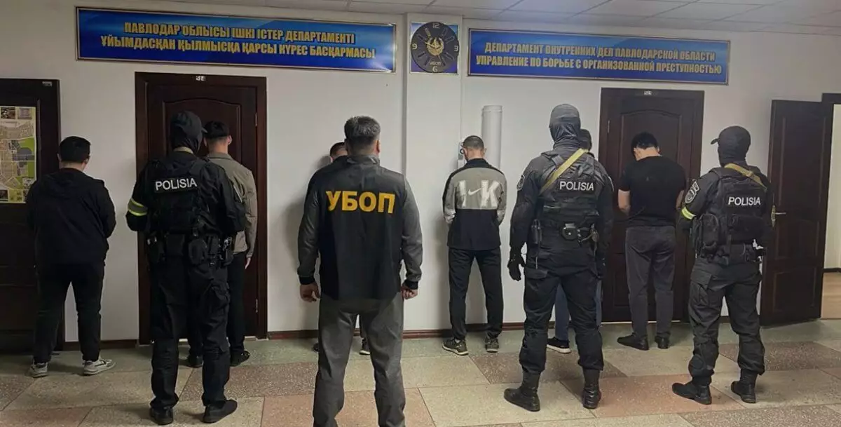 Организаторов незаконного охранного агентства задержали в Павлодаре