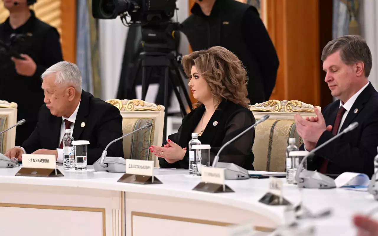 Токаев поручил правительству подготовить план мероприятий по проведению 30-летия Ассамблеи народа Казахстана