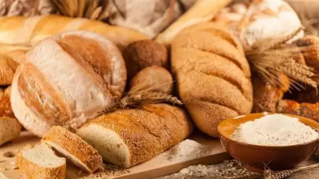 В Казахстане предлагают поднять цену на хлеб до 500 тенге