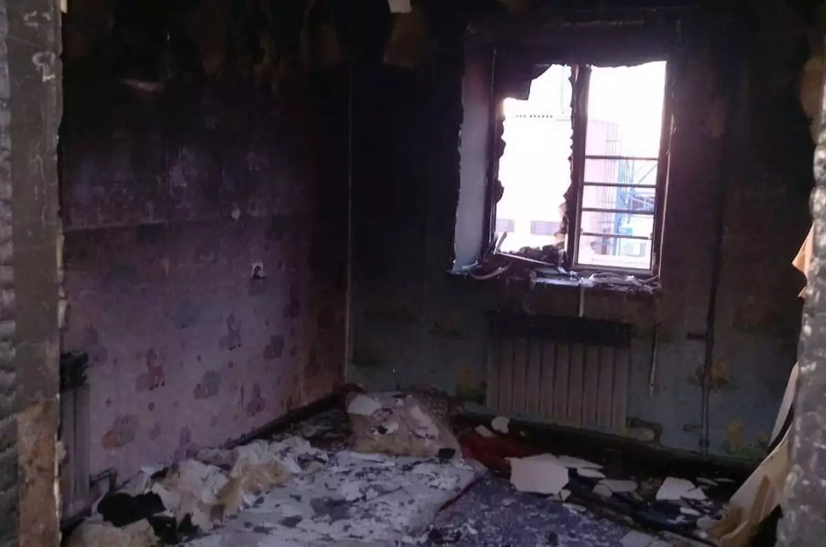 Двое детей погибли при пожаре в Атырауской области