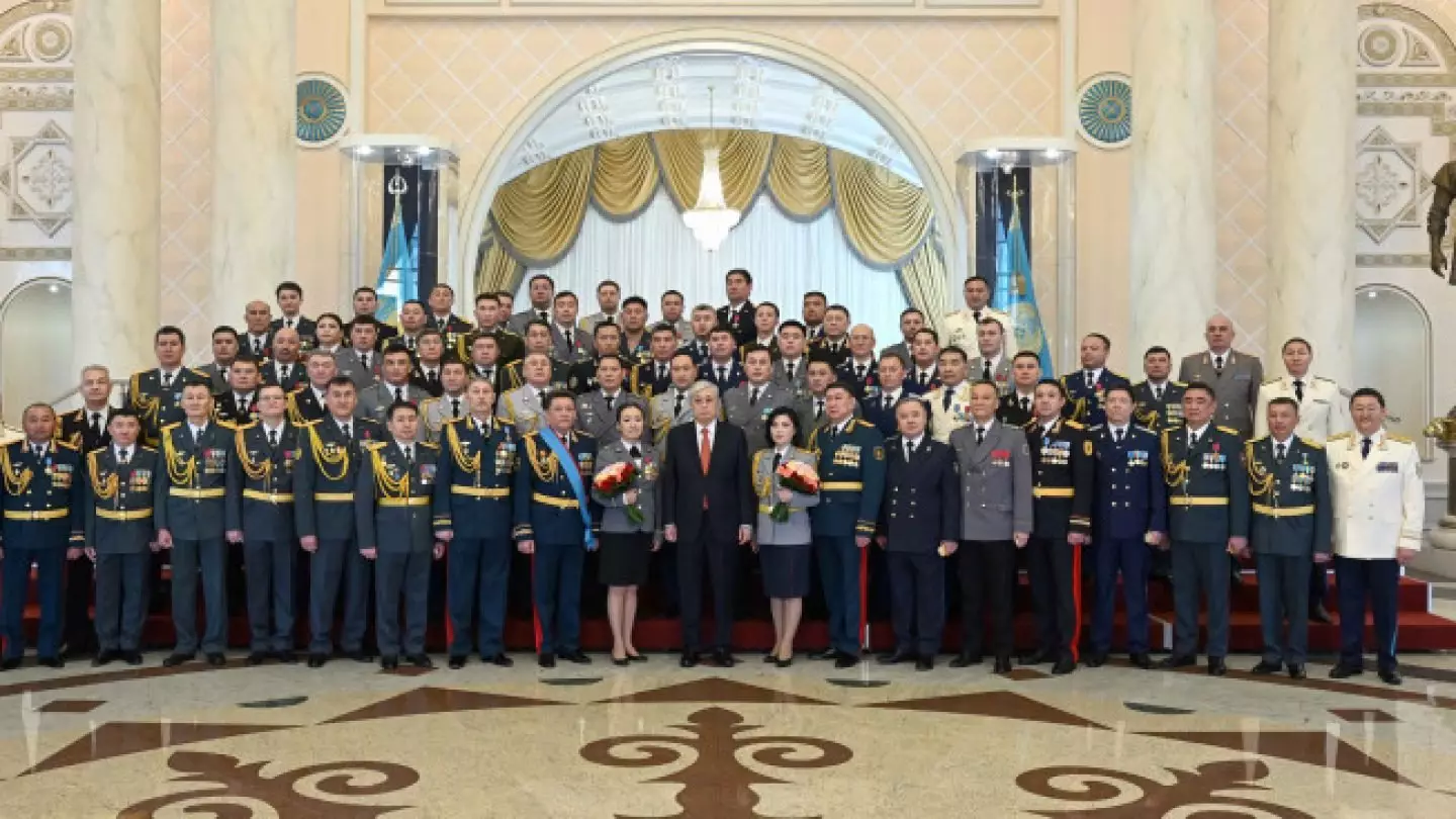 Казахстанских военных наградят новыми медалями к 7 мая