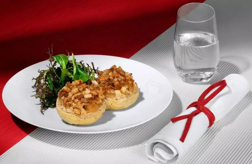 Air France накормит пассажиров бизнес-класса блюдами от звёздных поваров Мишлен