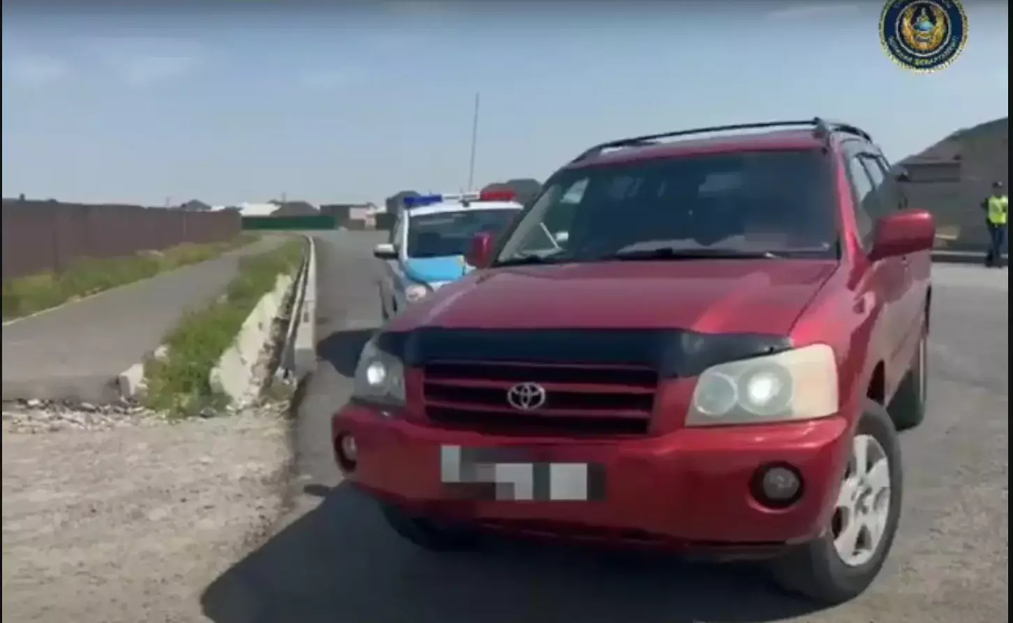 Водителя с долгами по штрафам на 90 млн тенге выявили полицейские Туркестанской области