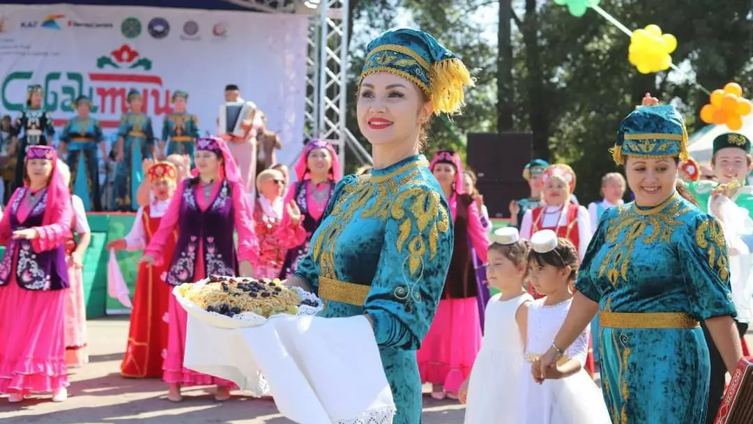 Татарский "вайб", Масленница и Октоберфест: Как в Семее живут представители разных этносов