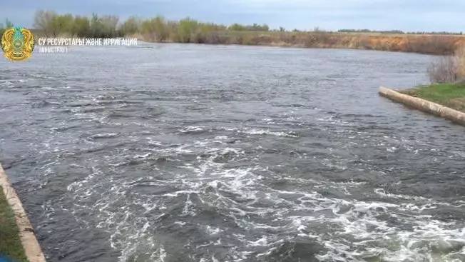 30 млн кубометров паводковой воды из России направили в озёра в ЗКО