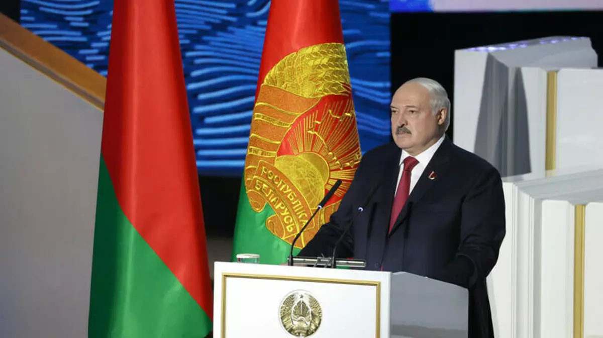 Лукашенко қарсыластарының туыстарын қорқытады