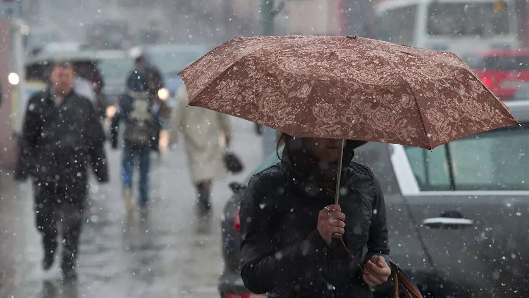 Дождь, снег, шквалистый ветер прогнозируют синоптики в Казахстане