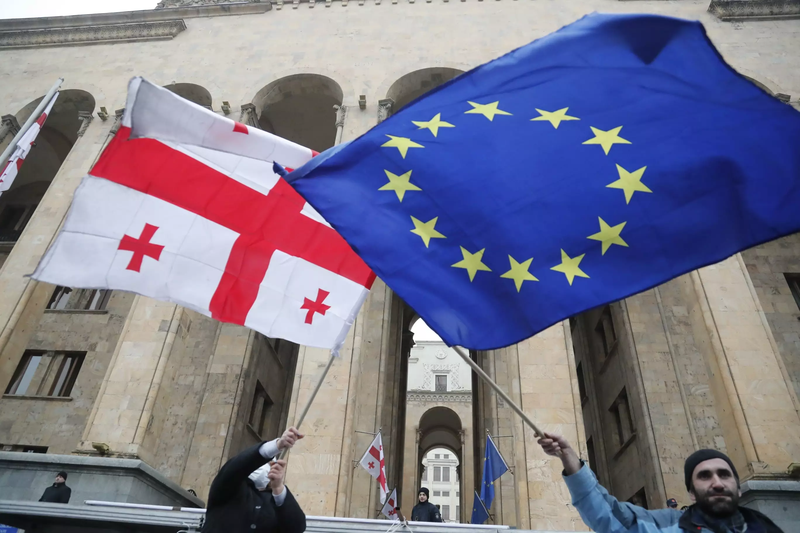 Европарламент призвал не принимать Грузию в состав ЕС, пока страна не откажется от закона об «иностранных агентах»