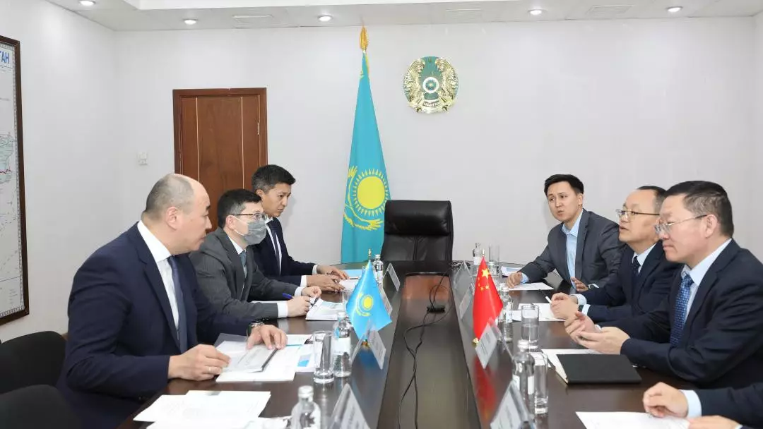 Канат Шарлапаев встретился с представителями делегации Китайской Народной Республики